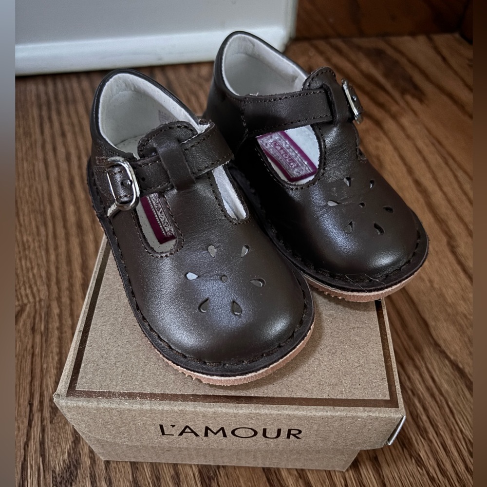 Brown L’Amour Mary Jane’s